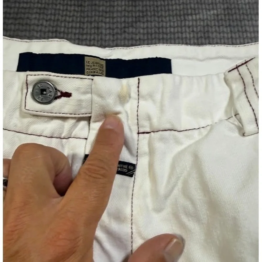 Marithe Francois Girbaud White Cargo Shorts Mens 40X13 Burgundy Strap Vintage